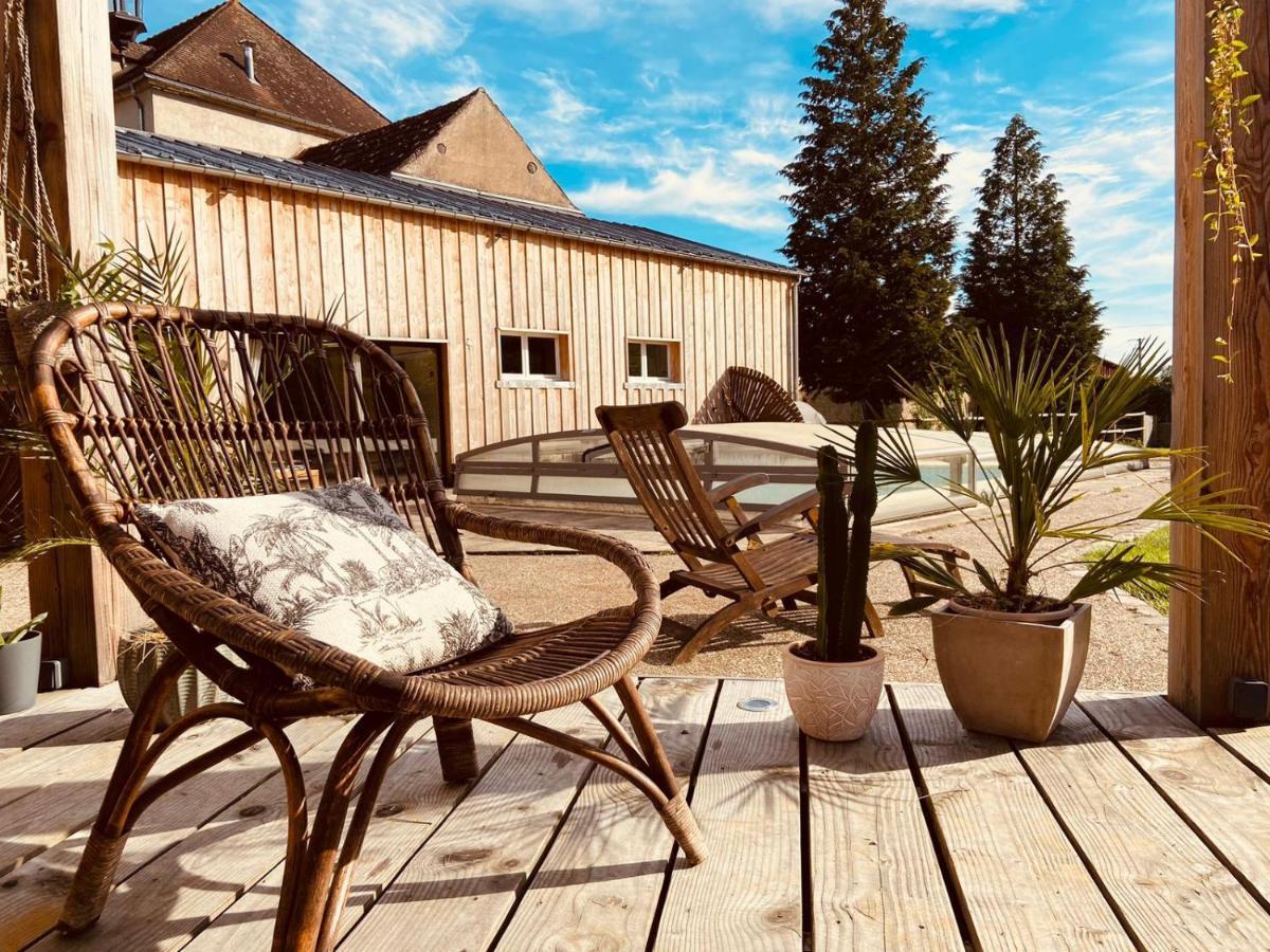 Pool House-L'Hirondelle De Sermizelles- Grand Jardin, Calme Et Nature Aux Portes Du Morvan Esterno foto